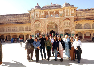 2 Days Golden Triangle Tour: Agra and Jaipur